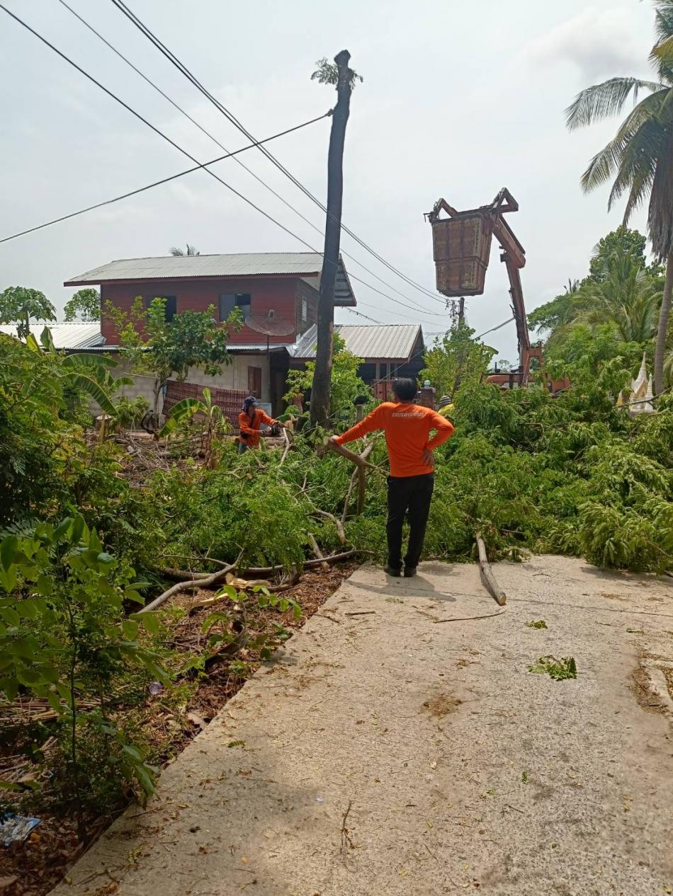 เทศบาลตำบลคำใหญ่จัดทำโครงการจิตอาสาพัฒนา"เราทำความดี ด้วยหัวใจ" โดยมุ่งหวังให้ประชาชนในพื้นที่เขตเทศบาลตำบลคำใหญ่เกิดความปรองดอง สามัคคีร่วมมือร่วมใจ ประกอบกิจกรรมสาธารณะเพื่อประโยชน์ของชุมชนในเขตเทศบาลและตามนโยบายของผู้บริหารเทศบาลตำบลคำใหญ่ทุกวันศุกร์